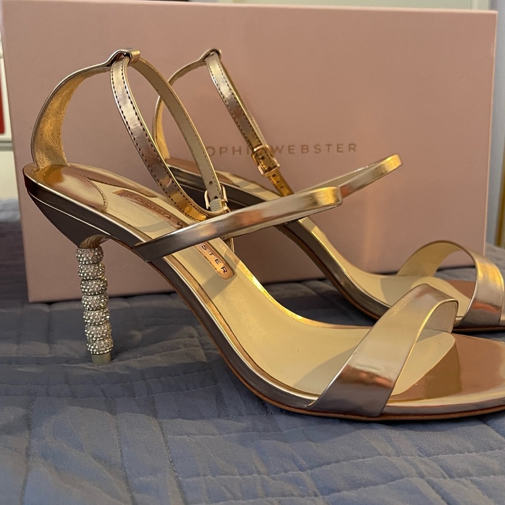 SOPHIA WEBSTER
ROSALIND MID - HIGH HEELED
SANDALS - CHAMPAGNE - Picture 5 of 9